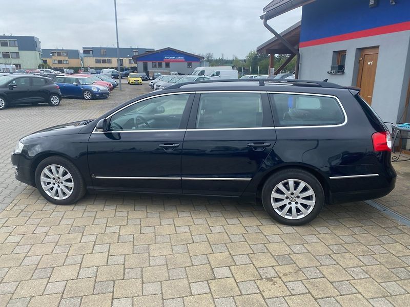 Volkswagen Passat Variant (2010) 1.6 TDi 77 kW - fotka 6 z 28