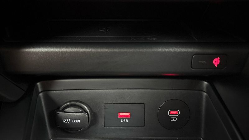 Kia Ceed 1.6 CRDI Top - fotka 21 z 27