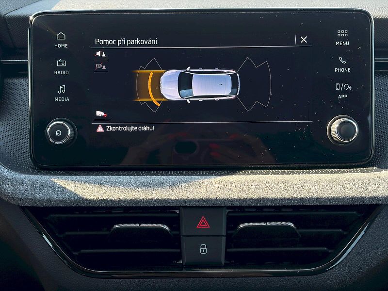 Škoda Scala (2025) 1.0 TSI / 85kW / SELECTION - fotka 33 z 35