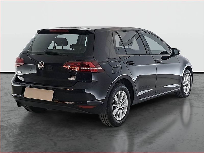 Volkswagen Golf (2015) 1.2 TSI, Kůže, Bi-Xenony - fotka 5 z 20