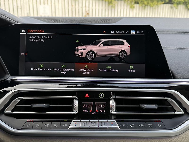 BMW X7 40xD-R22-SKY-LCD-NOČNÍ V-ČR - fotka 24 z 44