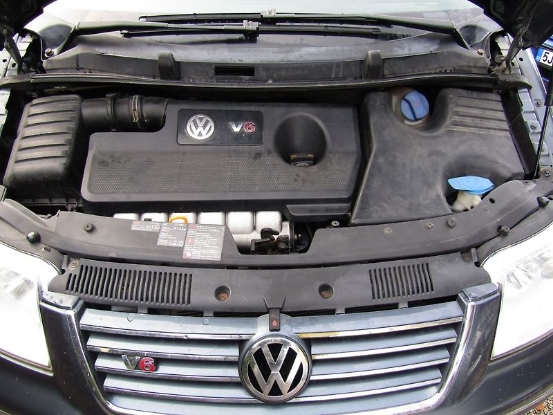 Volkswagen Sharan (2008) 2.8 V6  150kW  4MOTION BUSSINE - fotka 38 z 38