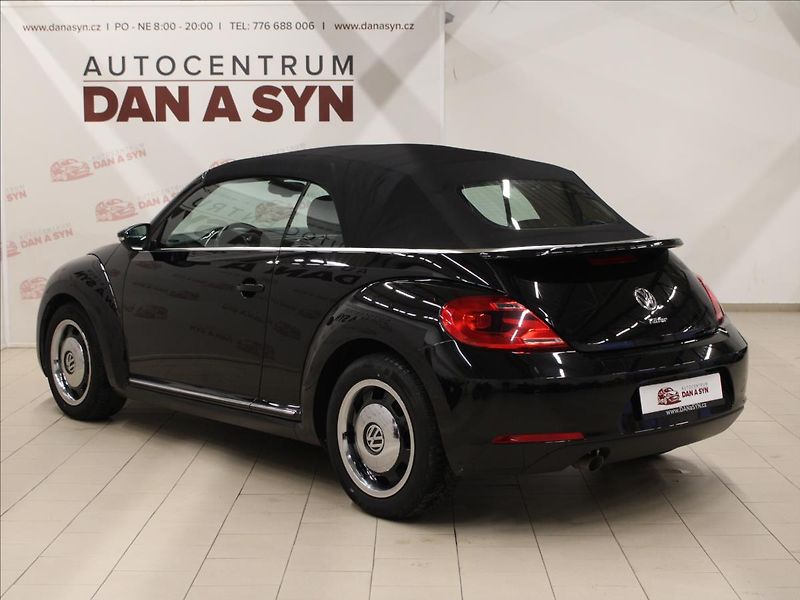 Volkswagen Beetle 1,2 TSI Cup TOP STAV - fotka 6 z 35