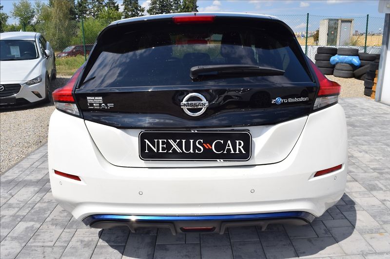 Nissan Leaf 42KW TEKNA TOP VÝBAVA - fotka 5 z 26