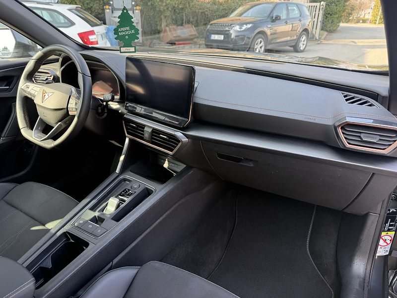 Cupra Formentor 1.4 TSI 110 kW - fotka 14 z 17