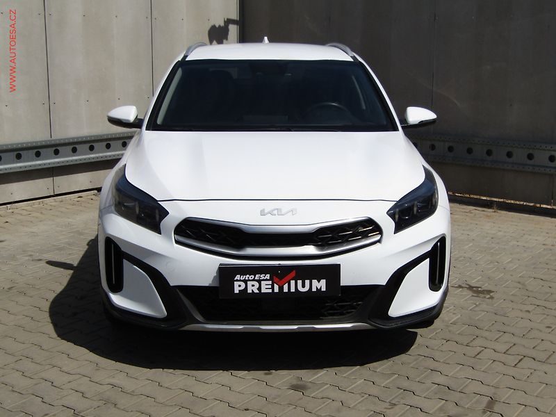 Kia XCeed (2023) 1.5 TGDi, ČR, AT, navi - fotka 2 z 19