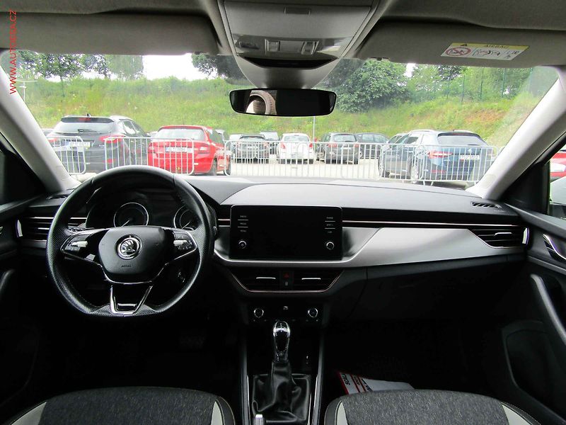 Škoda Scala (2022) 1.5 TSi, ČR, Style, DSG - fotka 8 z 15