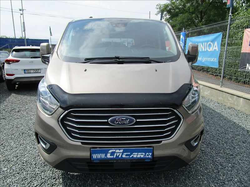 Ford Tourneo Custom 2.0TDCi L2 Titanium, 8 míst - fotka 2 z 57