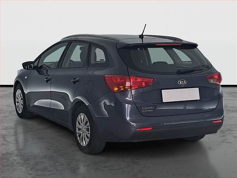 Kia Ceed (2016) 1.6 GDI, Serv.kniha, Tempomat - fotka 4 z 14