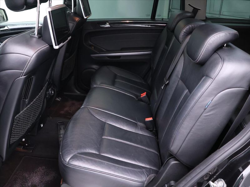 Mercedes-Benz GL 350 3,0 155kW 4Matic 7.míst - fotka 17 z 41