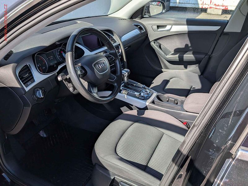 Audi A4 (2015) 2.0 TDi quattro, ČR, AT, navi - fotka 9 z 16