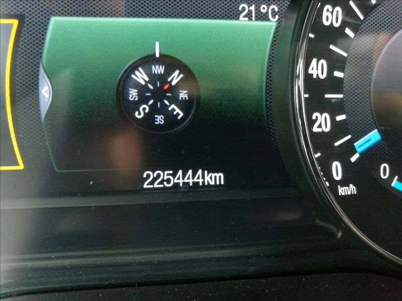 Ford Galaxy 2,0 TDCi AWD 7míst Titanium - fotka 7 z 29