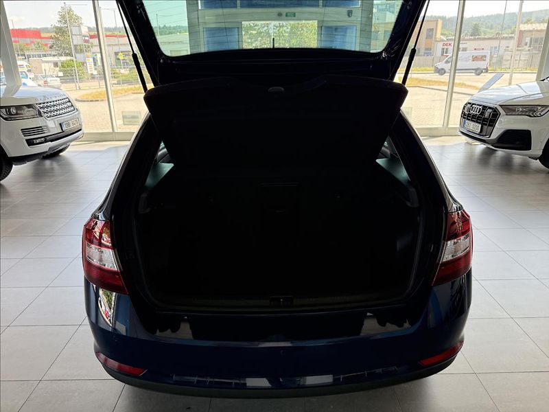 Škoda Rapid 1,0   TSI 81kW,CLEVER,SERVISKA - fotka 22 z 24