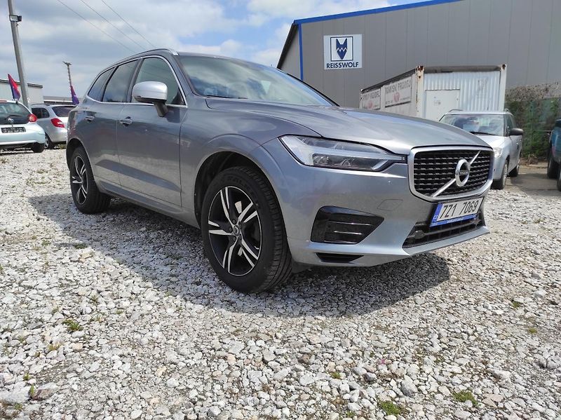 Volvo XC60 - fotka 8 z 18