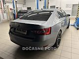 Škoda Superb (2015) 2.0tdi, ČR, AT, navi, bixen - náhled 1