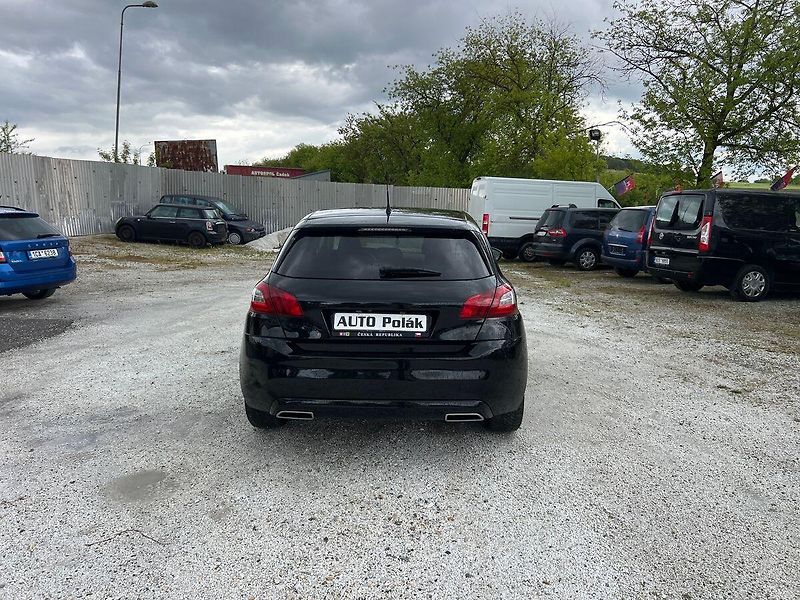 Peugeot 308 1.6 HDI - fotka 11 z 14