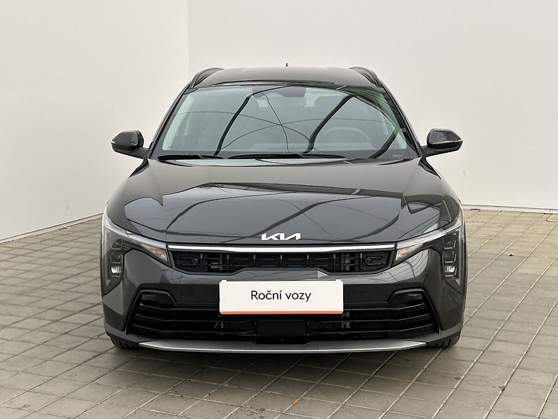 Kia K4 1.6 T-GDi EXCLUSIVE 110 KW (20 - fotka 4 z 31