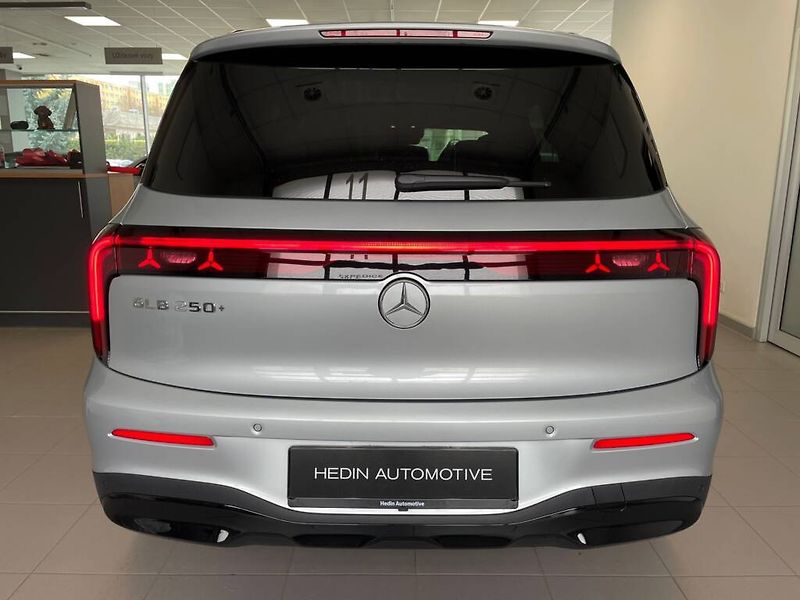 Mercedes-Benz GLB (2026) 250+ s technologií EQ - fotka 4 z 6