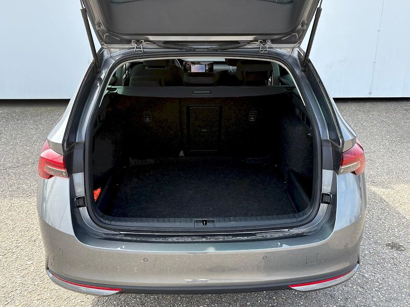 Škoda Octavia (2025) Combi 1.5 TSI / 85 kW / SELECT - fotka 25 z 31