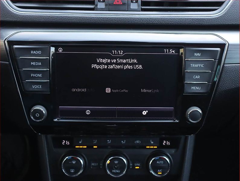 Škoda Superb (2017) 1.6 TDI, Automat, Navi - fotka 19 z 23