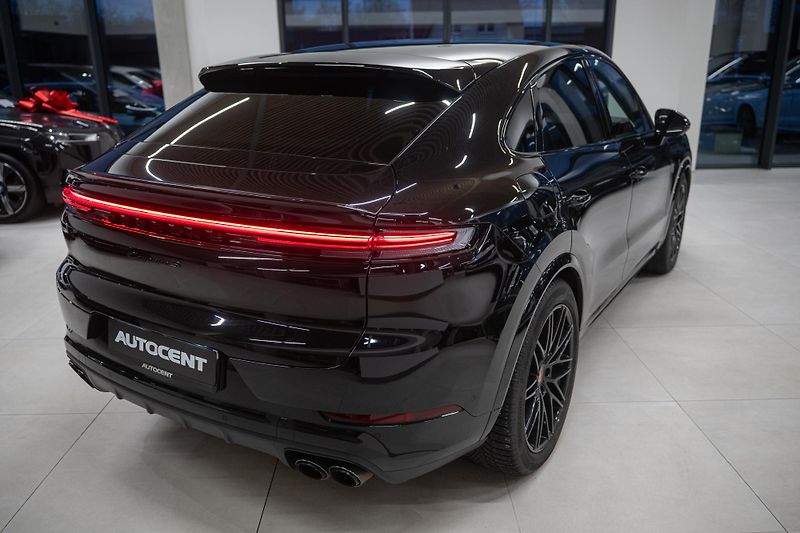 Porsche Cayenne (2025) S COUPÉ 4.0 V8 349KW VZDUCH TZ - fotka 12 z 52