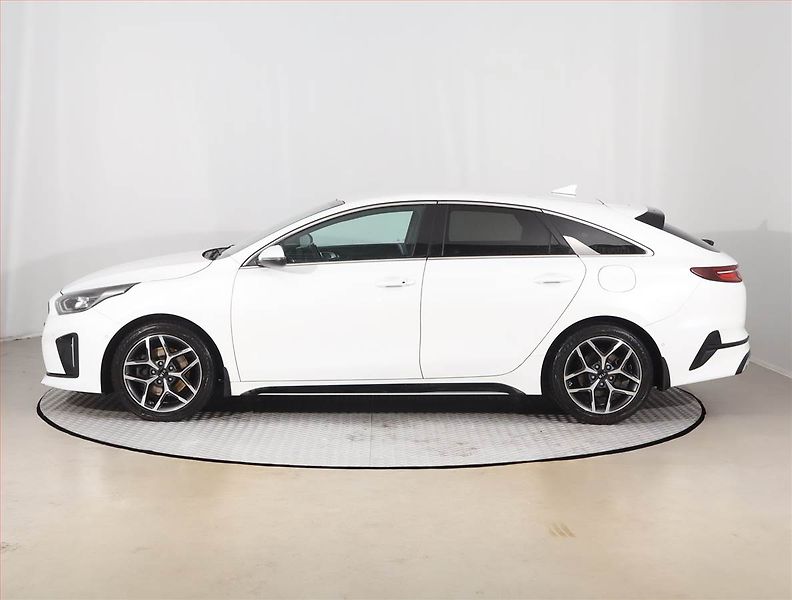 Kia Pro_Ceed (2020) 1.4 T-GDI, Automat, Serv.kniha - fotka 3 z 15