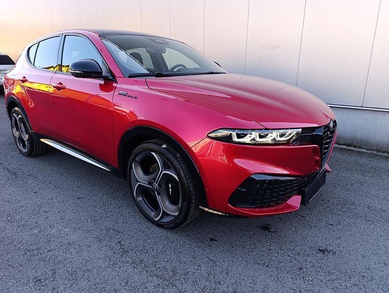 Alfa Romeo Tonale (2026) Sport Speciale 1,5 Ibrida 175k - fotka 10 z 44