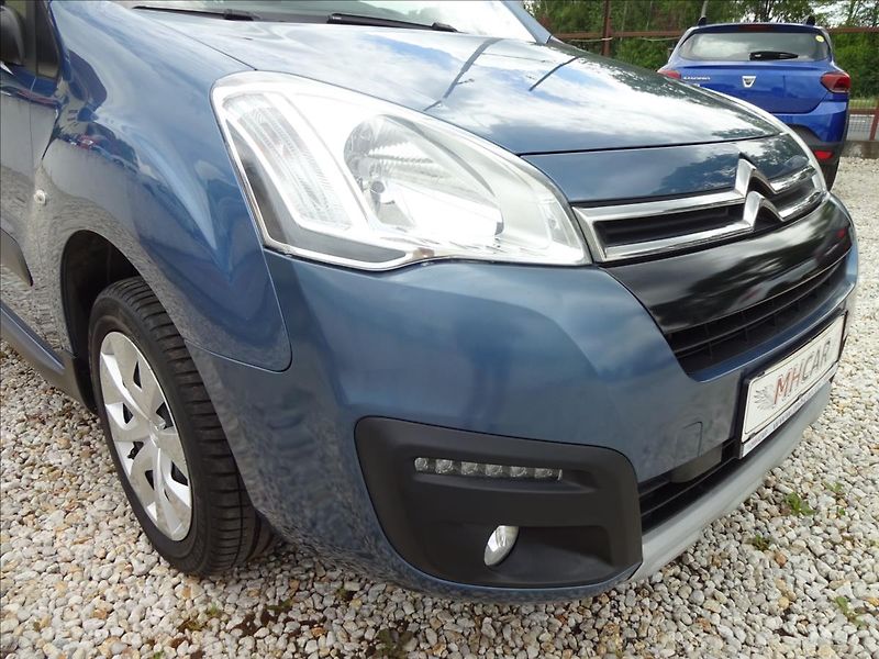 Citroën Berlingo 1,6 HDI 73kW - fotka 11 z 44