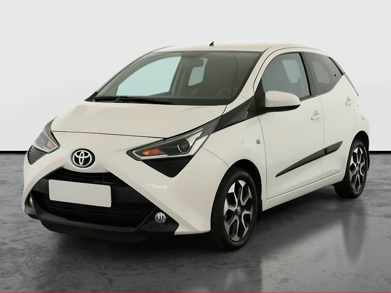 Toyota Aygo (2020) 1.0 VVT-i, Serv.kniha - fotka 2 z 16
