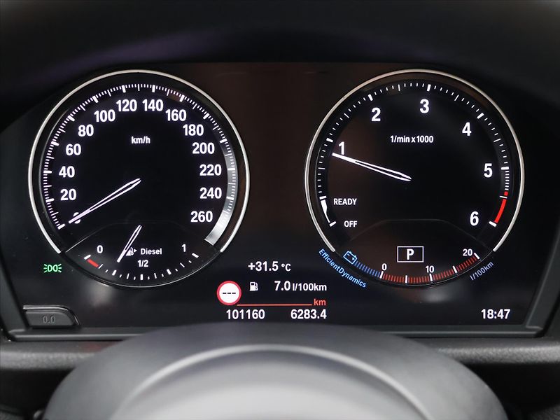 BMW X2 2,0 20d 140kW xD CZ M-Sport - fotka 19 z 19