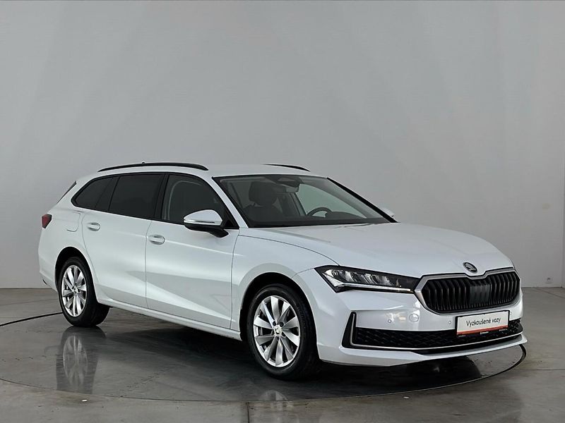 Škoda Superb Selection DSG - fotka 14 z 30