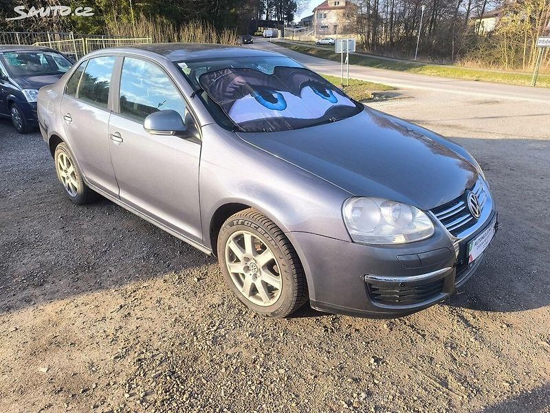 Volkswagen Jetta 1,9TDI BEZ DPF,KRÁSNÁ,220T.KM - fotka 1 z 29