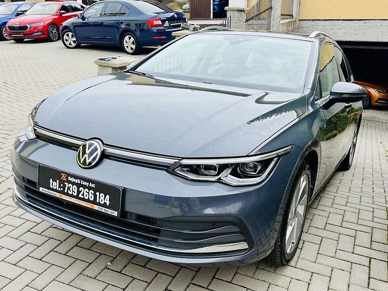 Volkswagen Golf (2023) 1.5 eTSI 110 kW mHEV Style DSG - fotka 1 z 21