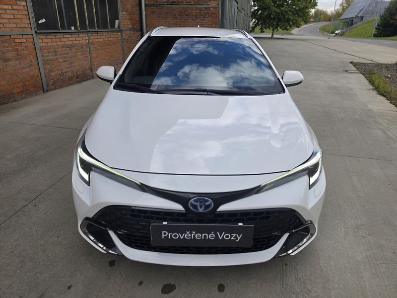 Toyota Corolla (2024) Touring Sport Style 1,8 103kW - fotka 8 z 23