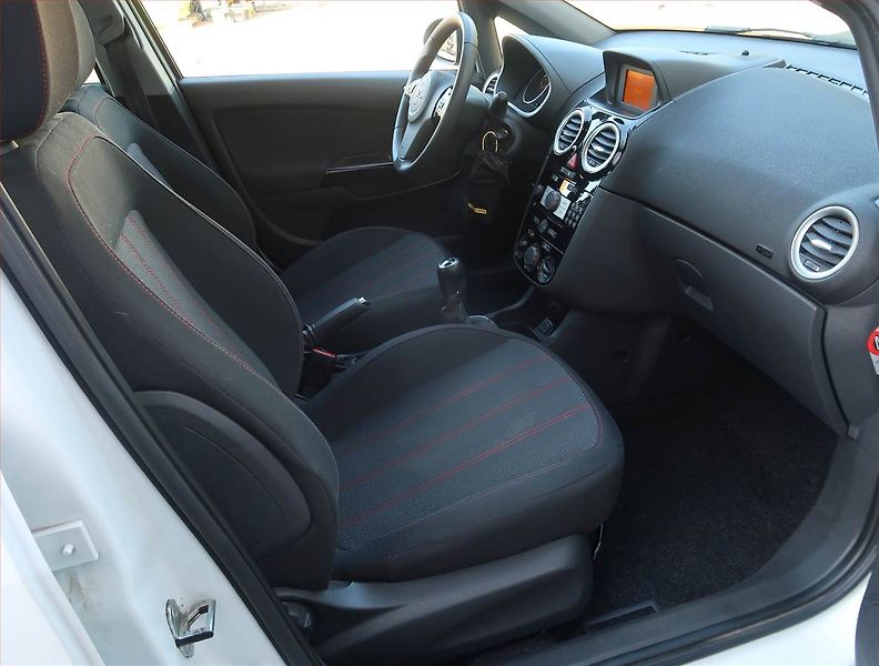 Opel Corsa (2014) 1.2, ČR,1.maj, Serv.kniha - fotka 9 z 16