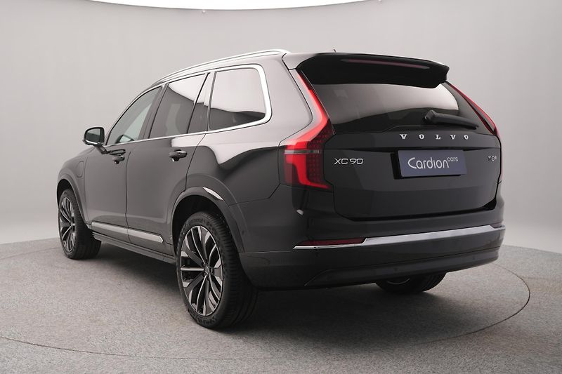 Volvo XC90 (2026) T8 AWD RECHARGE BRIGHT PLUS 7m - fotka 9 z 25