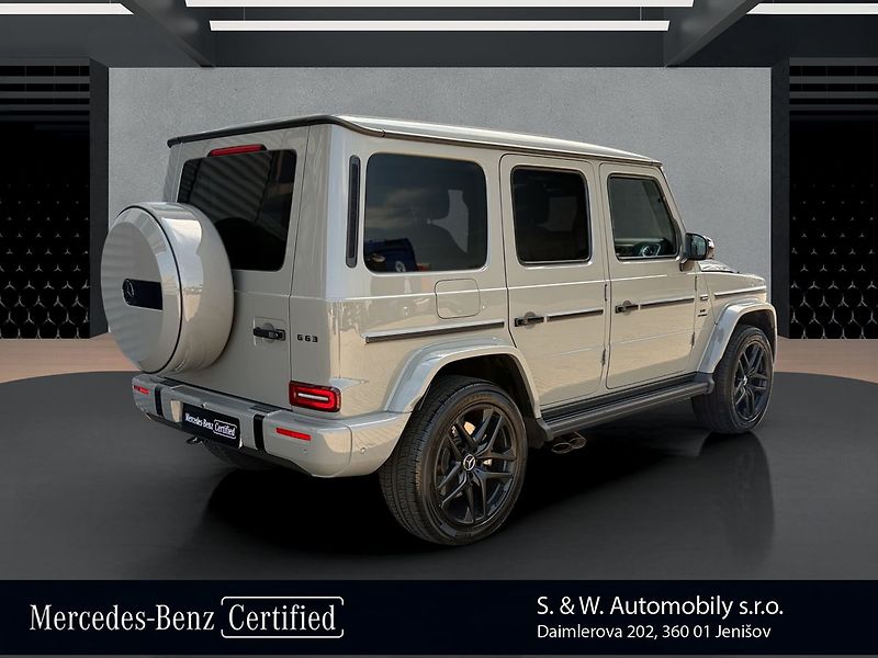 Mercedes-Benz Třídy G 63 AMG MANUFAKTUR, SUPERIOR - fotka 5 z 44