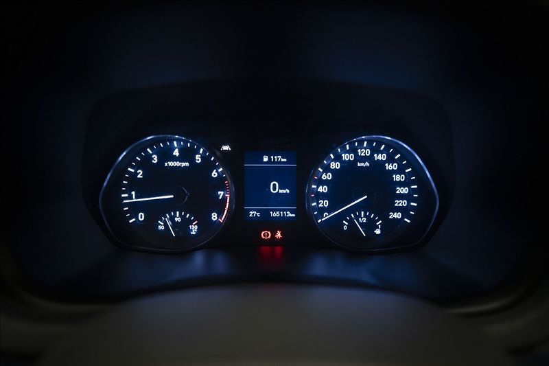 Hyundai i30 1,5 CVVT KAMERA 1. MAJITEL ČR - fotka 30 z 31