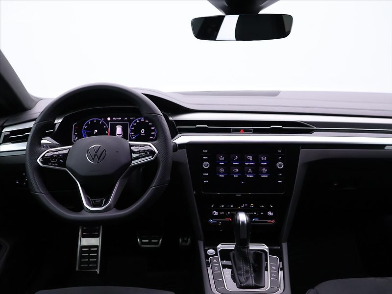 Volkswagen Arteon 2,0 TSI 206 kW R-Line 4M DPH C - fotka 28 z 35