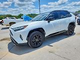 Toyota RAV4 (2024) Auto na cestě - náhled 1
