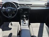 Škoda Superb (2016) 2.0 TDi, ČR, DSG, bixen - náhled 8
