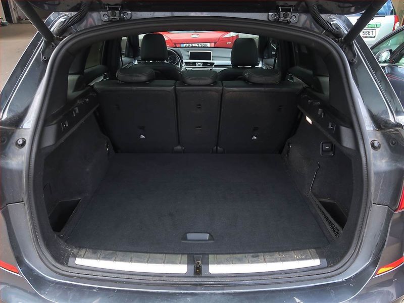 BMW X1 (2016) M Sport xDrive25d, 4X4 - fotka 14 z 18