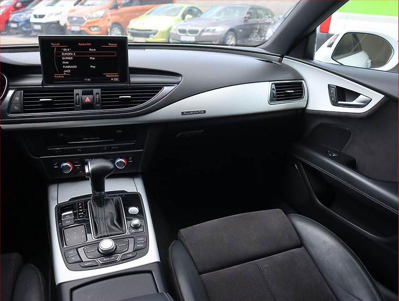 Audi A7 (2013) 3.0 BiTDI, 4X4, Automat, Kůže - fotka 8 z 24