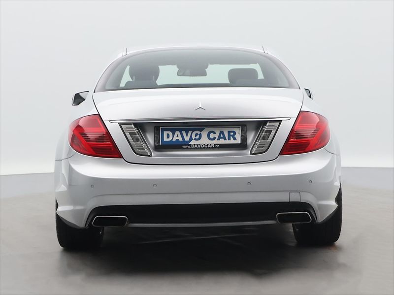 Mercedes-Benz CL 4.7 500 320kW  Blue EFFICIENCY - fotka 6 z 37