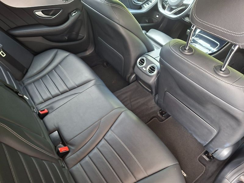 Mercedes-Benz Třídy C (2017) C 250d 150kW 4MATIC BURMESTER - fotka 33 z 50