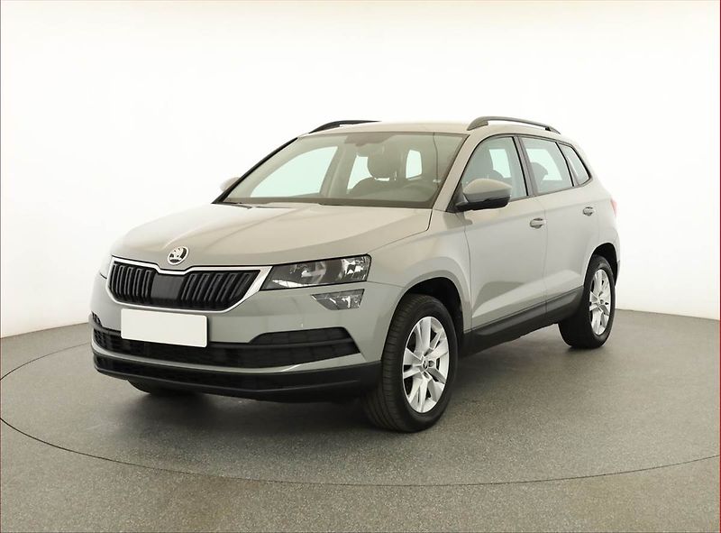 Škoda Karoq (2018) Ambition 2.0 TDI - fotka 2 z 19