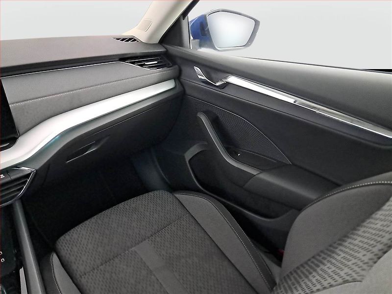 Škoda Octavia (2023) Style 2.0 TDI - fotka 8 z 22