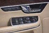 Jaguar XJ 5.0 V8 PREMIUM LUXURY - náhled 25
