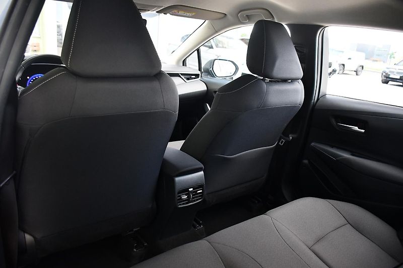 Toyota Corolla 1,5 VVT-i DYNAMIC FORCE COMFOR - fotka 19 z 50