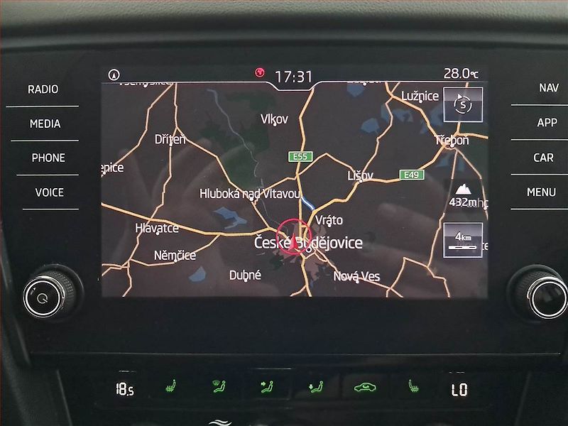 Škoda Octavia (2018) 1.6 TDI, Automat, Navi - fotka 13 z 17